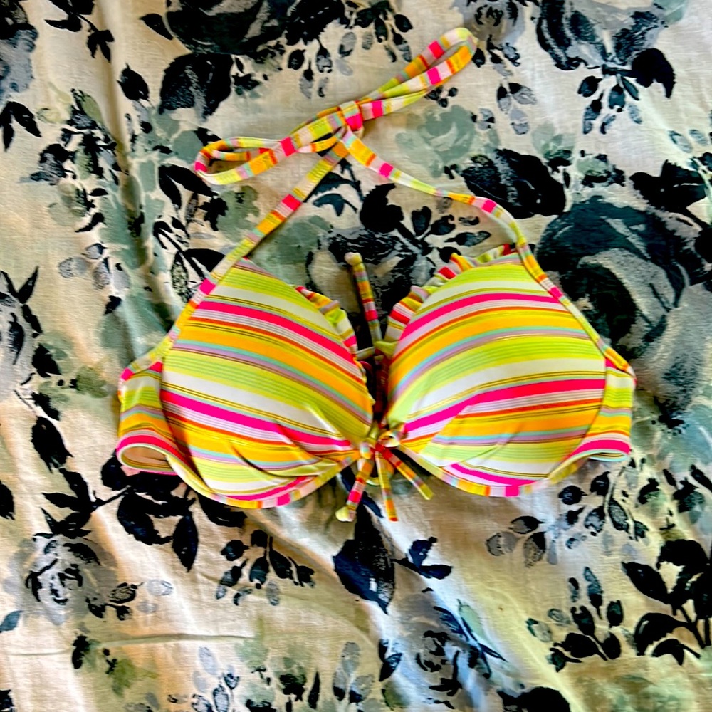 Victoria’s Secret Striped Ruffle Push-up Bikini Top - Sz 36C